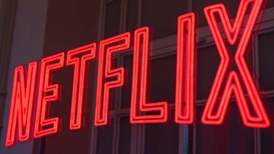 Netflix hit a record above $700 in August. Where analysts see the stock headed – MASHAHER