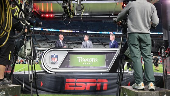 DirecTV customers miss ‘Monday Night Football’ amid Disney fight – MASHAHER