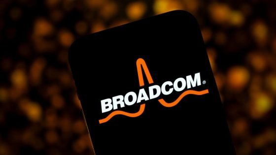 Goldman says Broadcom earnings were just a hiccup and to buy the dip – MASHAHER