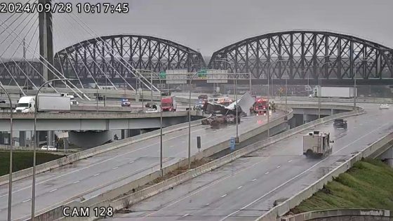 All I-65 southbound lanes closed after crash in downtown Louisville – MASHAHER