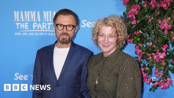 Abba’s Björn Ulvaeus married by Sandi Toksvig to Christina Sas – MASHAHER