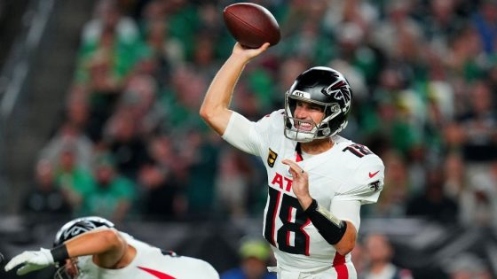 Falcons save best for last in Monday night rally at Eagles – MASHAHER