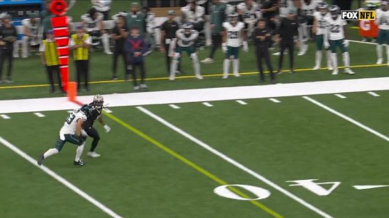 Can’t-Miss Play: Kamara looks like Moss on contested sideline grab for 27-yard gain – MASHAHER