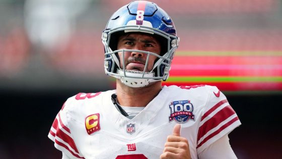 Giants QB Daniel Jones needs to find a balance between ball security and splash plays – MASHAHER