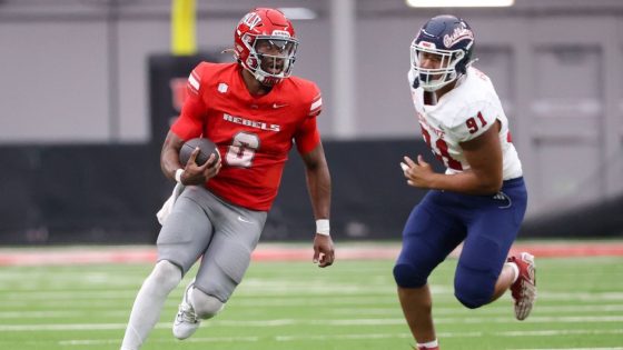 QB Hajj-Malik Williams, UNLV Rebels roll, race to 4-0 start – MASHAHER