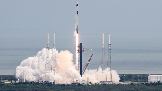 SpaceX launches two to space station, giving Starliner astronauts a ride home in February – MASHAHER