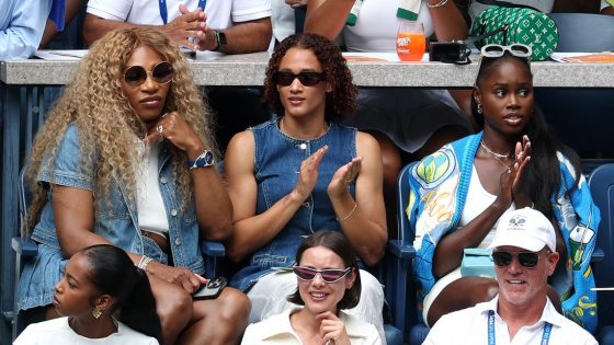 Serena Williams returns to US Open, albeit as a fan – MASHAHER