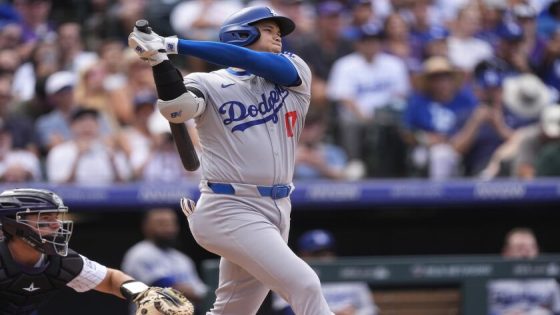 Shohei Ohtani falls short of triple crown, but extends hitting streak in Dodgers finale – MASHAHER