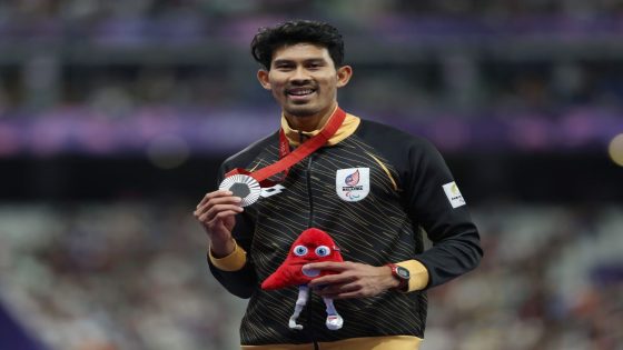 Athletics: Abdul Latif Romly wins silver in Paris Paralympics – MASHAHER