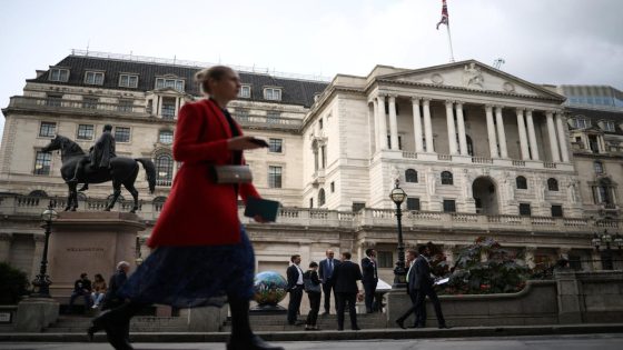 FTSE 100 LIVE: European markets higher as traders look to central bank decisions – MASHAHER