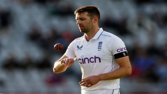 Cricket: Cricket-England’s Wood told not to lift kids up after injury – MASHAHER