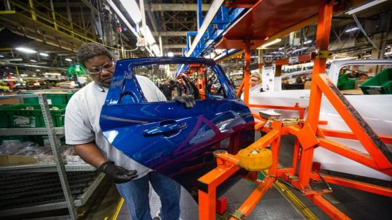 GM announces temporary layoffs of hundreds at Kansas plant – MASHAHER