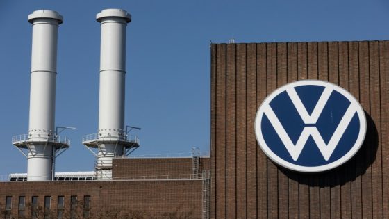 Volkswagen mulls plant closures and job cuts in Germany – MASHAHER