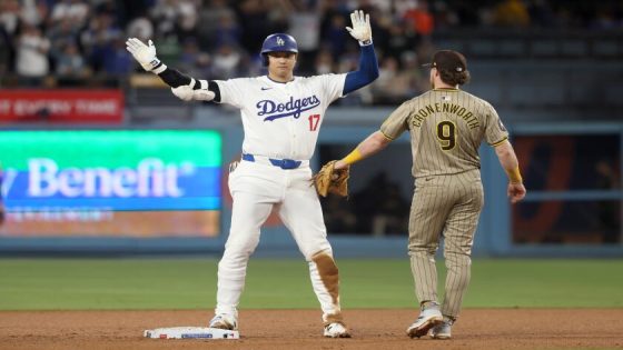 Shohei Ohtani joins 400-total base club. Only 18 other players have done it in MLB history – MASHAHER