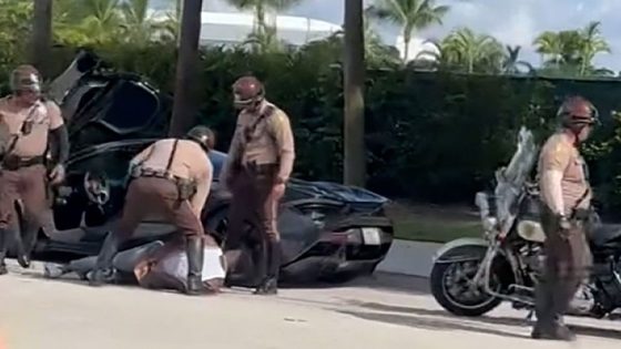 Miami-Dade Police officer at the center of Tyreek Hill traffic stop has been suspended several times, police records show – MASHAHER