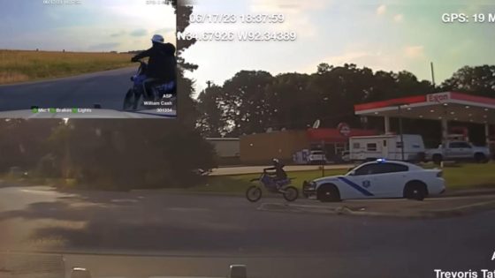 Dirt Biker Smokes Arkansas State Police – MASHAHER