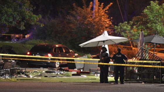 Two dead and three injured after man drives his car through restaurant patio in Minnesota – MASHAHER