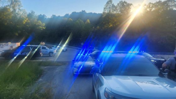 Multiple people shot in Kentucky; suspect at large, authorities say – MASHAHER