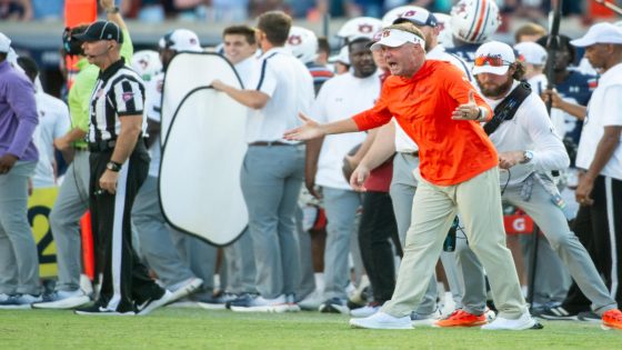 Auburn coach Hugh Freeze: ‘We’ve got to find a guy that won’t throw it to the other team’ – MASHAHER