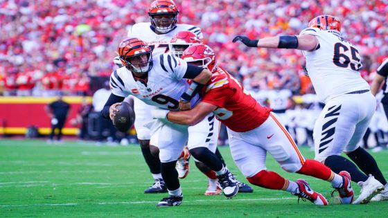 Chiefs rally to stun Bengals with late pass interference call, FG as time expires; send Cincinnati to 0-2 hole – MASHAHER