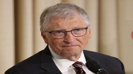 Bill Gates said if he were in charge of the US tax system he’d have paid ‘tens of billions’ more – MASHAHER