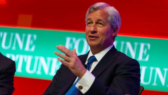 JPMorgan CEO Jamie Dimon Said He’d ‘Fire In A Second’ Anyone Caught Trading Bitcoin When It Was At $4,000. – MASHAHER