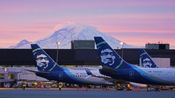 The Biden administration is letting Alaska Airlines buy Hawaiian Air but with conditions – MASHAHER