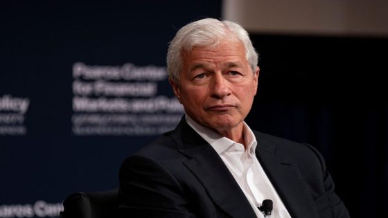 Jamie Dimon says business school grads taking a private equity job while already working at JPMorgan is ‘unethical’ – MASHAHER