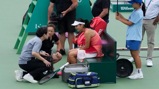 Emma Raducanu loses first set of Korea Open quarter-final – then retires with foot injury – MASHAHER