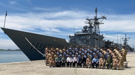 ‘I’ve got your backs,’ Taiwan president tells sailors on combat-ready warship – MASHAHER