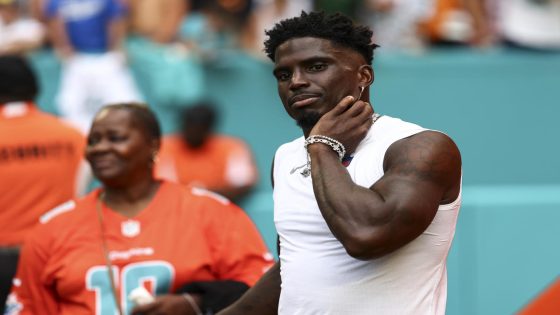 Dolphins’ Tyreek Hill joins agent in calling for police officer involved in incident to be fired – MASHAHER