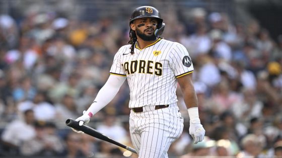 Padres star Fernando Tatis Jr. returns in win over Tigers after leg injury ahead of playoff push – MASHAHER