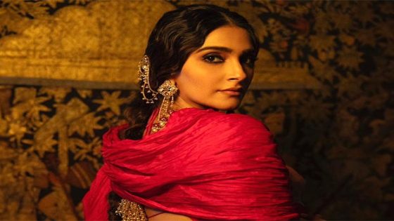 Sonam Kapoor stuns in vibrant red crushed silk ghagra for festive look : Bollywood News – MASHAHER