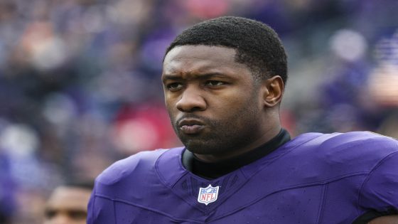 Ravens LB Roquan Smith hints at revenge after Chiefs TE shoves him on the sideline – MASHAHER