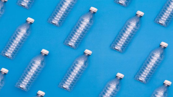 Bottled water contains harmful contaminants, experts warn. Here are safer ways to hydrate. – MASHAHER