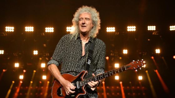 Queen guitarist Brian May suffered a 'minor stroke' – MASHAHER