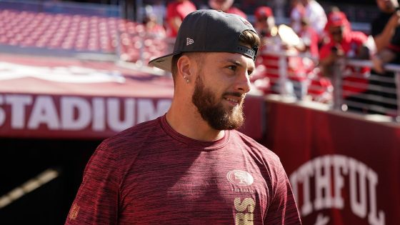 49ers rookie Ricky Pearsall poses with first responders who helped save his life after shooting at game – MASHAHER