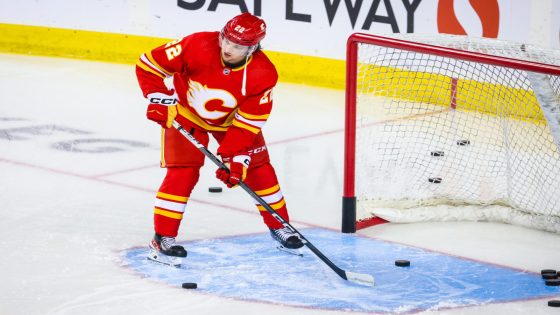 Alumni: Calgary Flames First Rounder Signs One Year Deal – MASHAHER