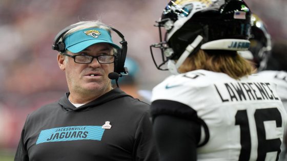 Doug Pederson defends Jaguars OC Press Taylor after loss to Texans drops them to 0-4: ‘As coaches we can’t make the plays’ – MASHAHER