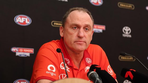 Sydney Swans coach John Longmire pushed to edge in MCG press conference after Brisbane Lions grand final loss – MASHAHER