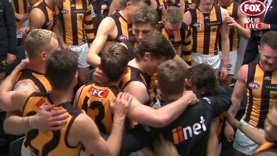 Sam Mitchell consoles Hawthorn players after Hawks semi-final loss to Port Adelaide Power, press conference comments, finals, latest news – MASHAHER