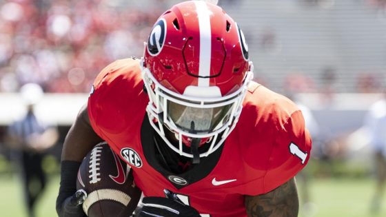 Georgia reportedly won’t play RB Trevor Etienne on Saturday, due to offseason DUI arrest – MASHAHER