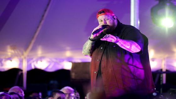 Jelly Roll says he was stopped by Coast Guard leaving Ohio music festival – MASHAHER