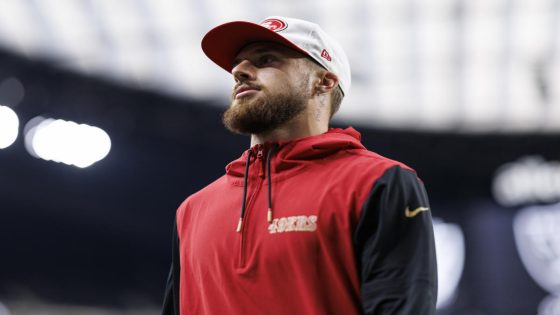 49ers rookie Ricky Pearsall makes appearance at practice 5 days after being shot in the chest – MASHAHER