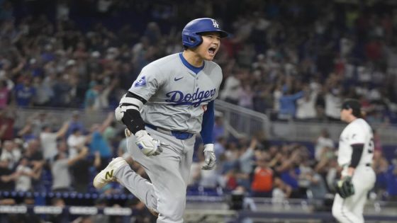 Shohei Ohtani does it! Dodgers star first to 50-50 mark in three-homer, 10-RBI day – MASHAHER