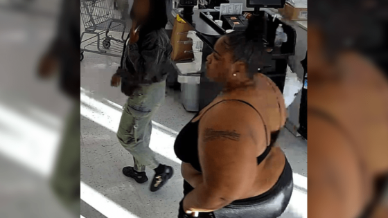 Arrest made after shopper tries to hang on to purse snatched in East Memphis grocery store – MASHAHER