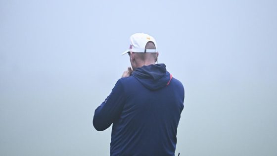 Play resumes after lengthy fog suspension at Presidents Cup – MASHAHER