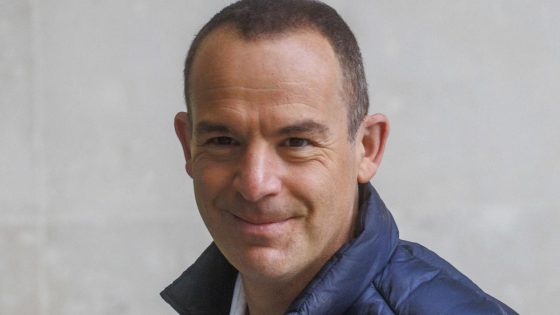 Here’s Why Having 2 or 3 Bank Accounts Isn’t Enough, According to Money Expert Martin Lewis – MASHAHER