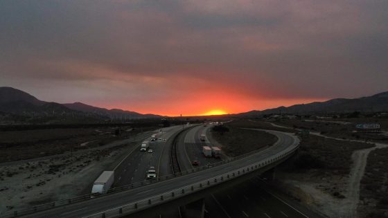 Forward progress stopped on Sunset Fire near I-10 in Banning; train traffic snarled – MASHAHER