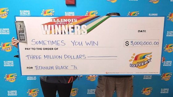 Illinois couple wins $3M after buying scratch-off ticket from suburban convenience store – MASHAHER